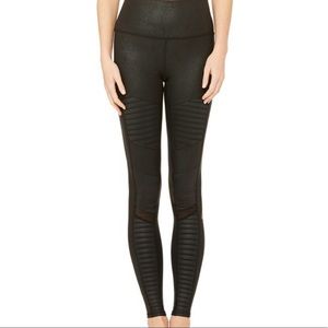 Alo Moto Legging